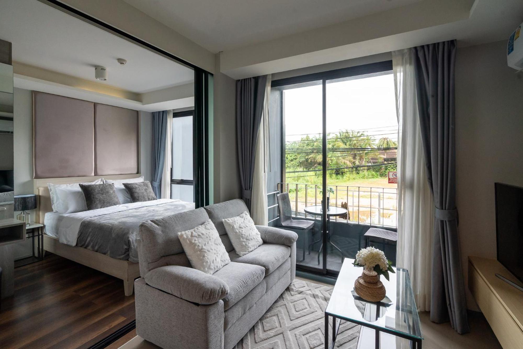 6Th Avenue Surin By Win217 Apartment Ban Lum Fuang Exterior photo